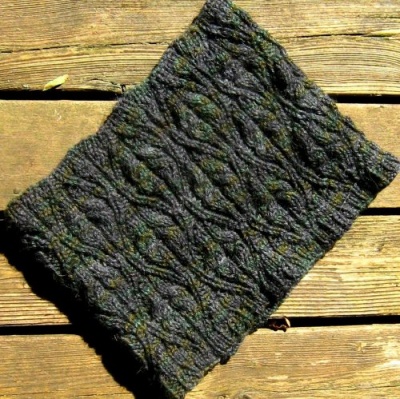 Strider Cowl/ Pattern from Sunflower Designs - Scarves and Cowls